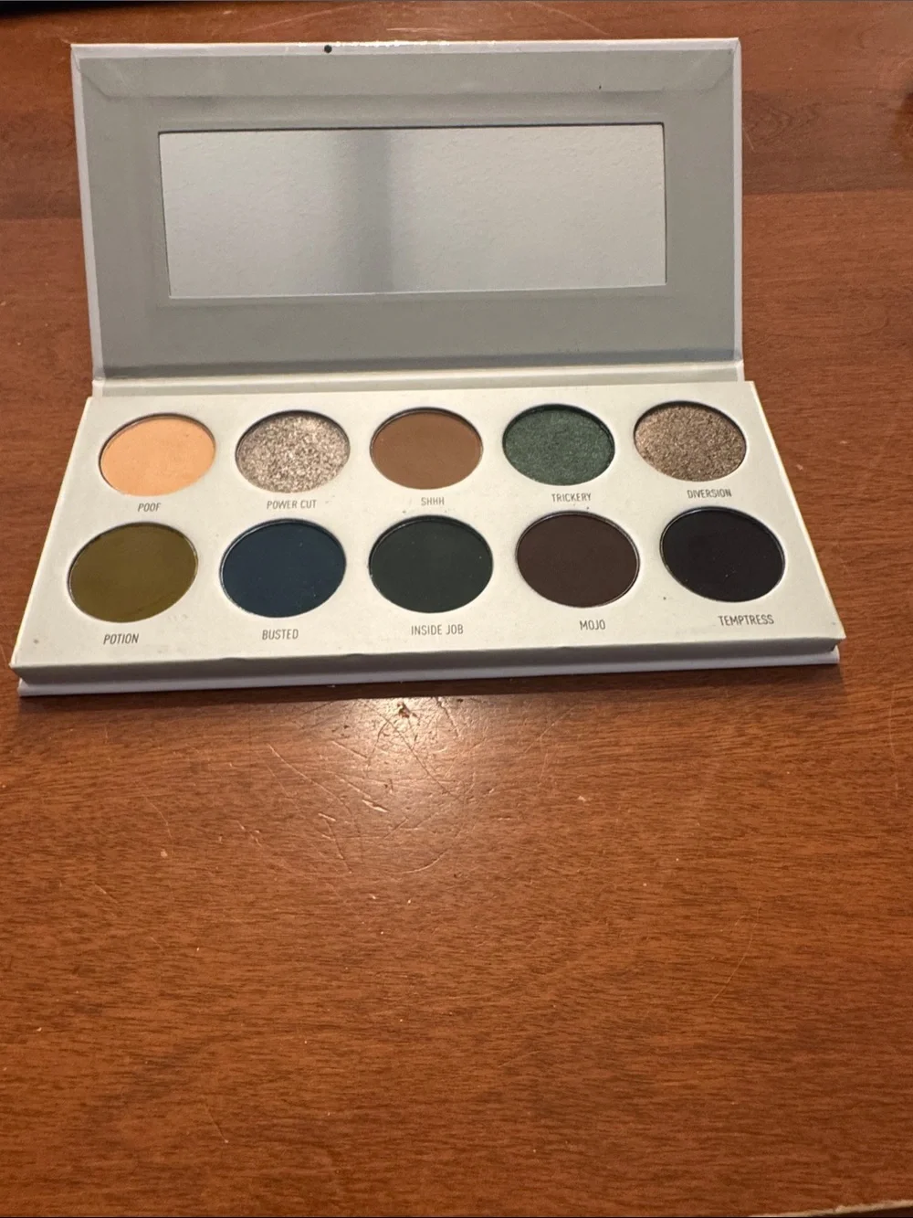 Morphe x Jaclyn Hill Silver Accented Eyeshadow Palette